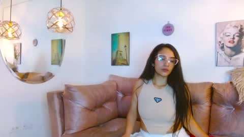 violetsweet_cs online show from February 2025 07:07:02 AM