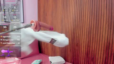 Snapshot of violett_collins_ chatting on January 2025 07:28:02 PM Violett online show from January 2025 07:28:02 PM