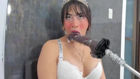 Snapshot of violett_collins_ chatting on September 2025 12:47:01 AM Violett online show from September 2025 12:47:01 AM