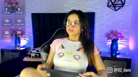 Snapshot of violetta_danvers chatting on October 2025 11:29:02 AM Violetta online show from October 2025 11:29:02 AM