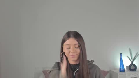 Snapshot of violetta_finch chatting on March 2025 10:55:02 AM violetta_finch online show from March 2025 10:55:02 AM