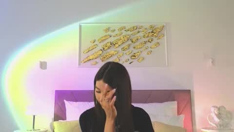 Snapshot of violetta_finch chatting on October 2025 08:35:02 AM violetta_finch online show from October 2025 08:35:02 AM