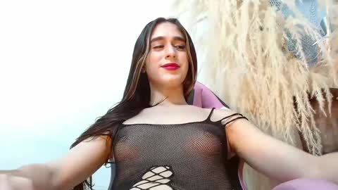 Snapshot of violetta_tss chatting on December 2024 08:51:01 AM Princess Violet Valerious Follow me IGX violetvalerious online show from December 2024 08:51:01 AM
