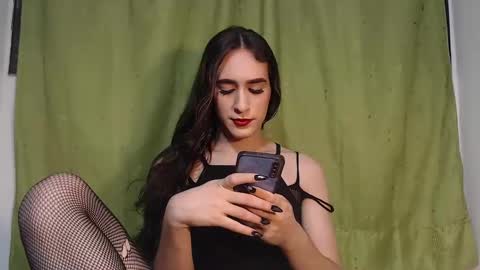 Snapshot of violetta_tss chatting on March 2025 01:36:02 AM Princess Violet Valerious Follow me IGX violetvalerious online show from March 2025 01:36:02 AM
