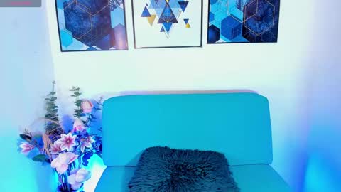 Princess Violet Valerious Follow me IGX violetvalerious online show from September 2025 04:01:01 PM