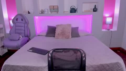 ViolettaBaker online show from December 2024 01:47:02 AM