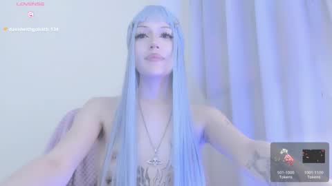 Violett online show from October 2025 06:32:01 AM