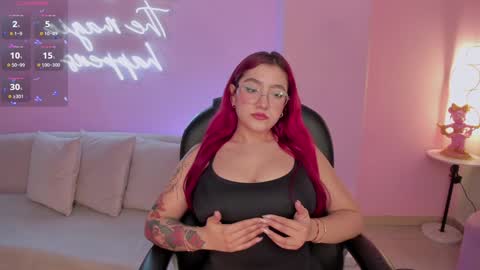 Snapshot of violettcastel chatting on December 2024 08:37:02 PM Violett Castel online show from December 2024 08:37:02 PM