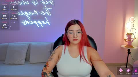Snapshot of violettcastel chatting on December 2024 08:10:02 PM Violett Castel online show from December 2024 08:10:02 PM