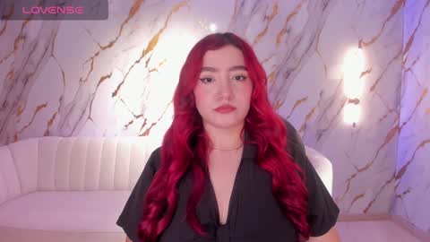 Snapshot of violettcastel chatting on February 2025 07:28:02 PM Violett Castel online show from February 2025 07:28:02 PM