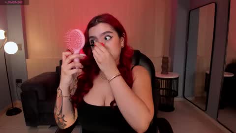 Snapshot of violettcastel chatting on October 2025 07:14:02 PM Violett Castel online show from October 2025 07:14:02 PM