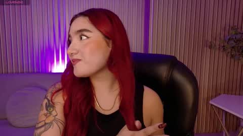 Snapshot of violettcastel chatting on November 2025 07:25:01 PM Violett Castel online show from November 2025 07:25:01 PM