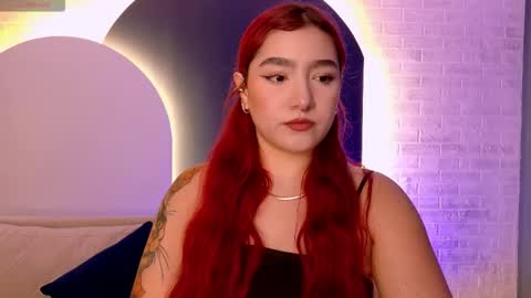 Snapshot of violettcastel chatting on November 2025 11:19:01 AM Violett Castel online show from November 2025 11:19:01 AM