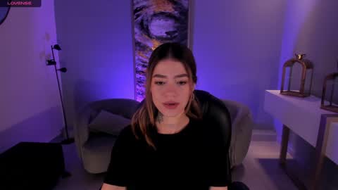 Violett  online show from January 2025 05:09:02 PM