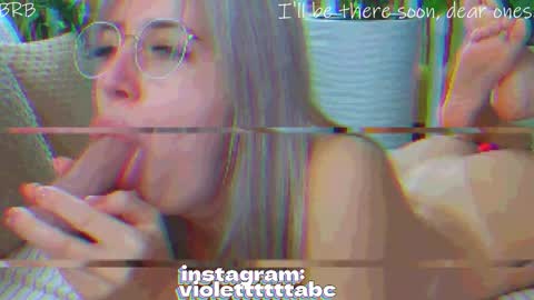 Violetta online show from November 2025 09:06:01 PM