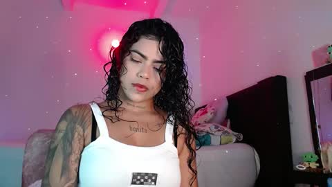  Violet  online show from January 2025 06:39:01 PM