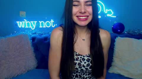 viollinalv online show from December 2024 11:11:02 AM