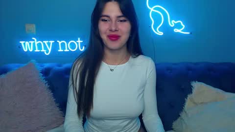 Snapshot of viollinalv chatting on October 2025 04:35:02 AM viollinalv online show from October 2025 04:35:02 AM