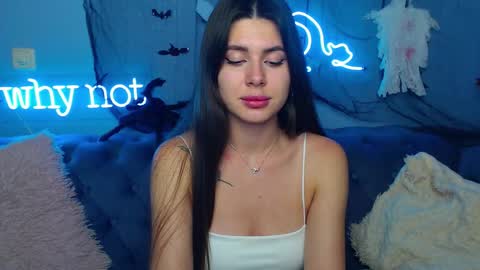 Snapshot of viollinalv chatting on November 2025 05:48:02 PM viollinalv online show from November 2025 05:48:02 PM