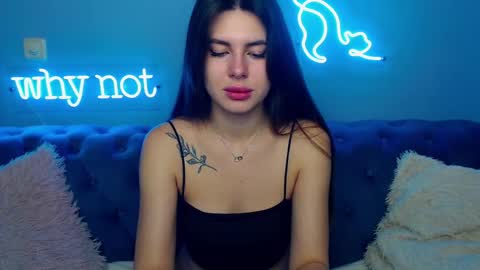 Snapshot of viollinalv chatting on November 2025 06:13:02 AM viollinalv online show from November 2025 06:13:02 AM