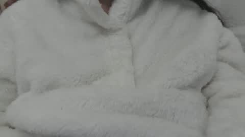 . online show from December 2025 06:59:02 PM