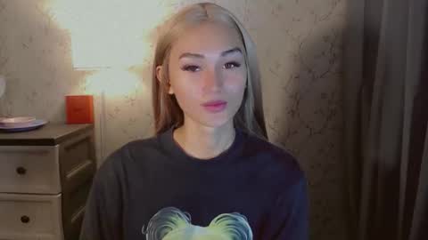 Pearl online show from December 2025 02:49:01 AM