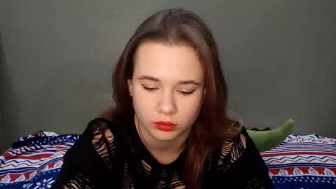 Snapshot of virgiehackney chatting on October 2025 11:21:02 AM Mia online show from October 2025 11:21:02 AM