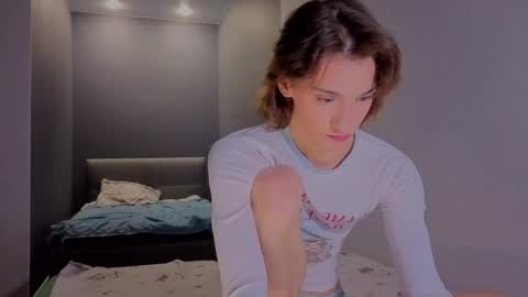 Snapshot of vitahoins chatting on November 2025 09:03:01 PM vitahoins online show from November 2025 09:03:01 PM