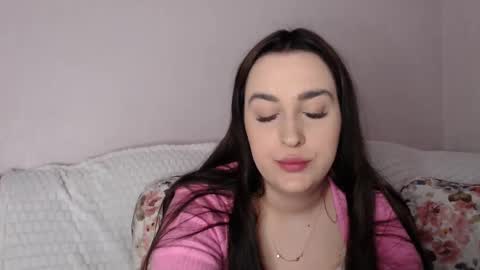 Vitalina online show from March 2025 05:17:02 PM