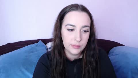 Vitalina online show from September 2025 12:49:01 PM