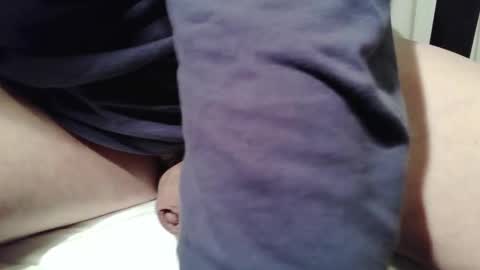 Snapshot of vitel2000 chatting on November 2025 09:03:02 PM Marie online show from November 2025 09:03:02 PM