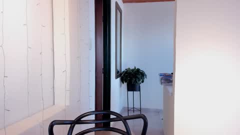 Vito Ferrer online show from November 2025 12:38:01 PM