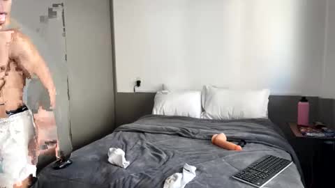 Snapshot of vitoraugustoxxx chatting on October 2025 11:46:02 AM vitoraugustoxxx online show from October 2025 11:46:02 AM