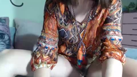 Snapshot of viva919 chatting on November 2025 12:05:01 PM Viva online show from November 2025 12:05:01 PM