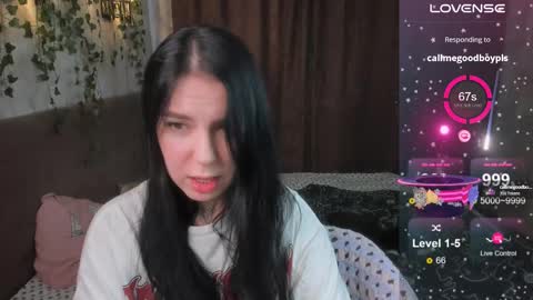 Vivi   online show from March 2025 05:51:01 AM