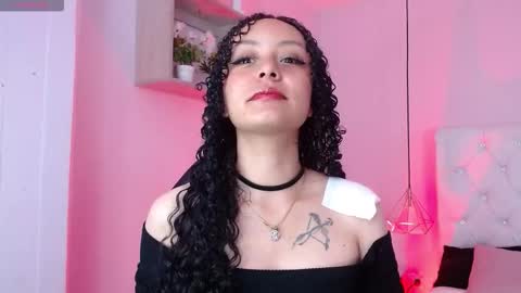 Vivi online show from October 2025 02:23:02 AM