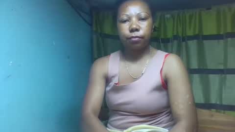 viviane0812 online show from October 2025 01:03:01 AM