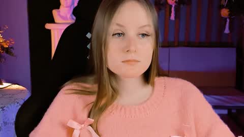 Vivien online show from January 2025 11:02:01 PM