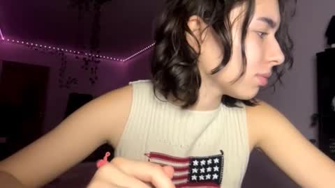 Snapshot of viviennebreihan chatting on November 2025 04:20:02 PM Vivi online show from November 2025 04:20:02 PM