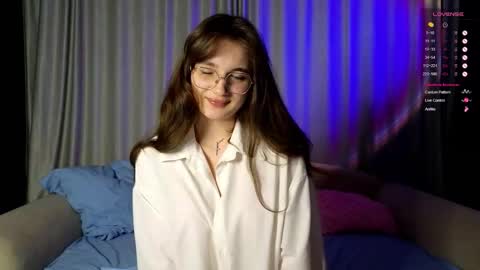 Snapshot of vivyboo111 chatting on October 2025 08:06:02 PM vivyboo111 online show from October 2025 08:06:02 PM