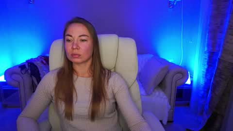 Snapshot of vixenmuse chatting on November 2025 09:03:01 PM Ur Lady online show from November 2025 09:03:01 PM