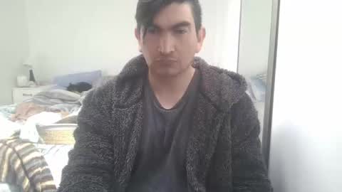 vladir_9 online show from October 2025 12:44:02 PM