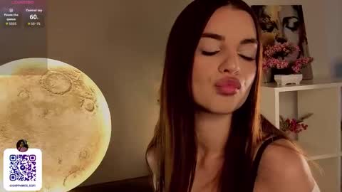 Sofia online show from December 2025 06:33:01 AM