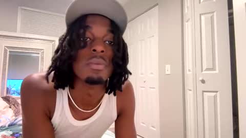 Snapshot of vonnieeb2x chatting on October 2025 05:18:01 AM vonnieeb2x online show from October 2025 05:18:01 AM