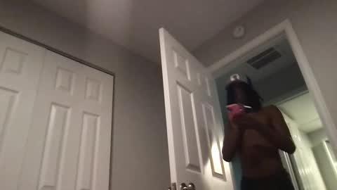 Snapshot of vonnieeb2x chatting on October 2025 05:54:02 AM vonnieeb2x online show from October 2025 05:54:02 AM