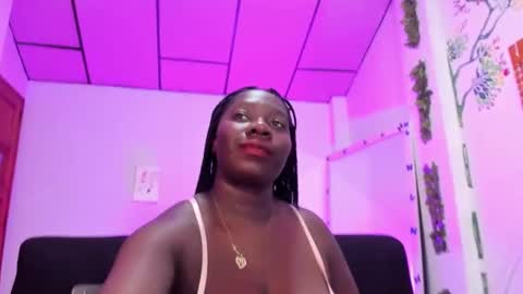 Snapshot of vskayper chatting on November 2025 10:04:02 PM skay online show from November 2025 10:04:02 PM