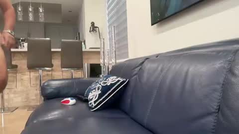 Snapshot of vw125 chatting on February 2025 10:54:01 PM vw125 online show from February 2025 10:54:01 PM