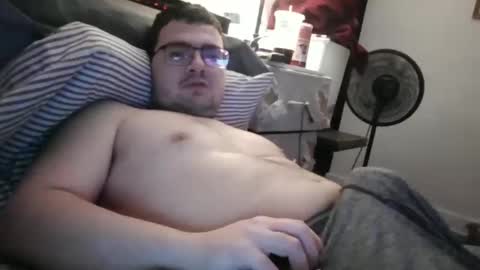 Snapshot of wa77276 chatting on November 2025 03:40:01 PM wa77276 online show from November 2025 03:40:01 PM