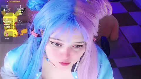 Snapshot of waifumochi_chan chatting on October 2025 03:26:02 AM online show from October 2025 03:26:02 AM