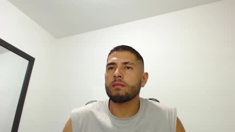 Snapshot of walter_brownn01 chatting on January 2025 12:10:01 AM WALTER BROWN online show from January 2025 12:10:01 AM